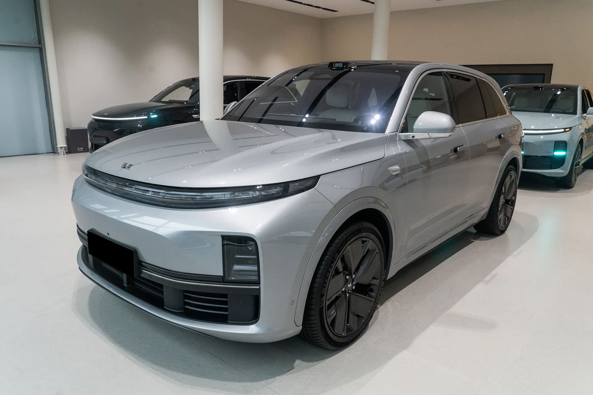 Vehicle image 1